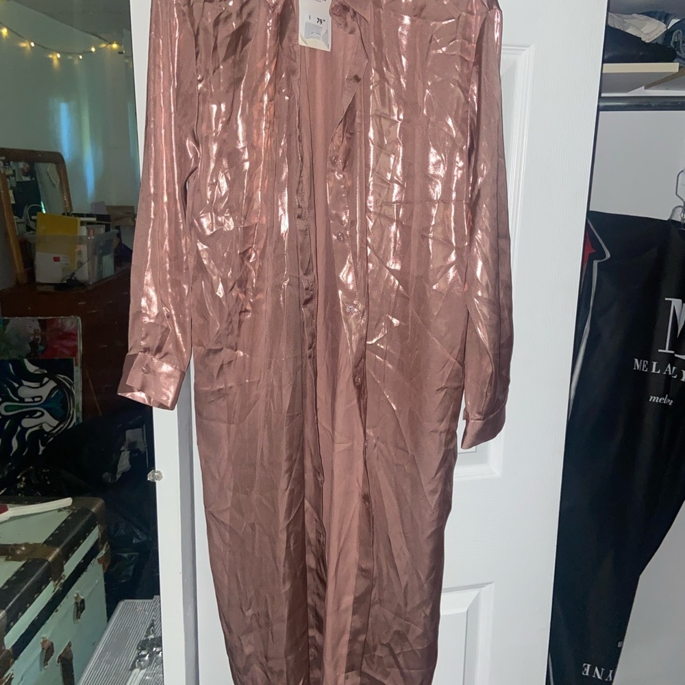 Zara Metallic Pink Robe